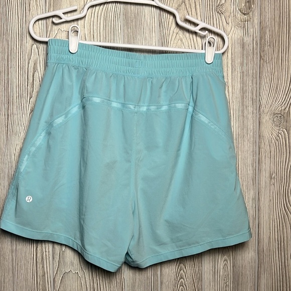 Men’s Lululemon Pace Breaker Short Baby Blue Size L - Picture 6 of 7